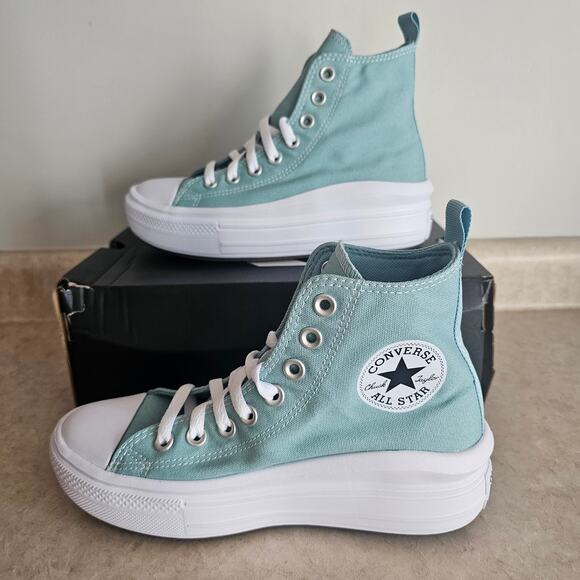 Converse Youth  CTAS Move platform Hi Tops Size 5 A10703C NWT - Picture 1 of 9
